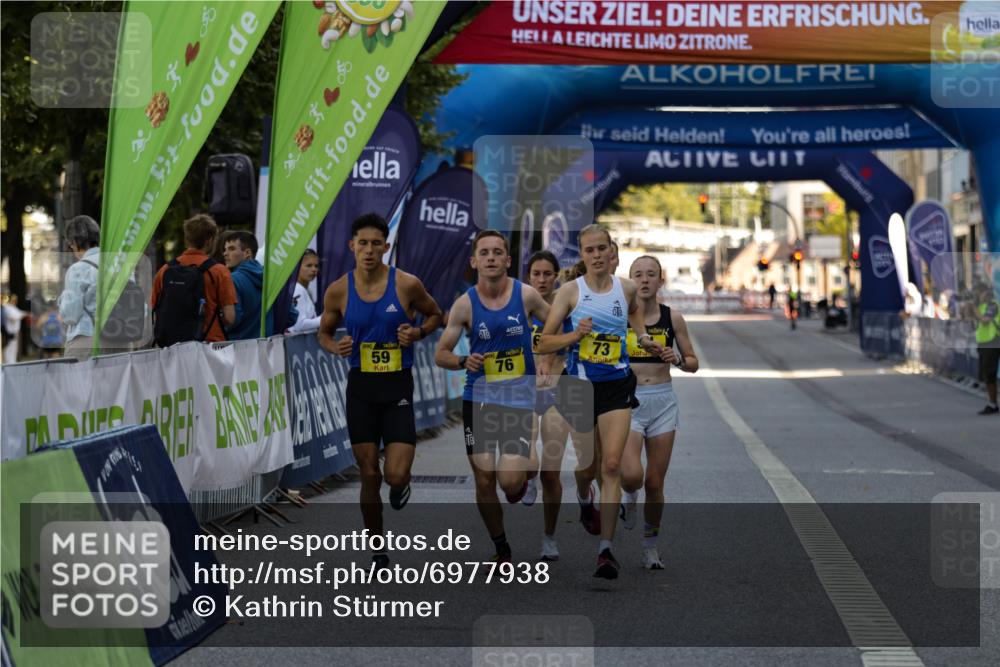 01.09.2024 - BARMER Alsterlauf Kathrin Stürmer Photography http://msf.ph/oto/6977938 01.09.2024 11:10:51 Ziel 54, 59, 61, 62, 73, 76 meine-sportfotos.de