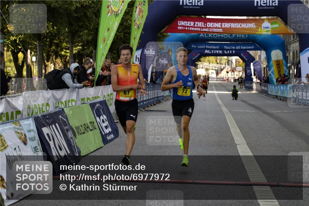 01.09.2024 - BARMER Alsterlauf Kathrin Stürmer Photography http://msf.ph/oto/6977972 01.09.2024 11:12:05 Ziel 67, 72 meine-sportfotos.de