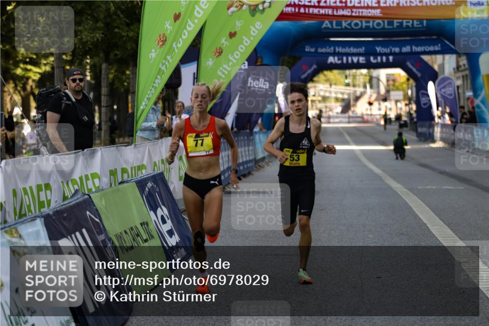 01.09.2024 - BARMER Alsterlauf Kathrin Stürmer Photography http://msf.ph/oto/6978029 01.09.2024 11:13:20 Ziel 53, 74, 77 meine-sportfotos.de