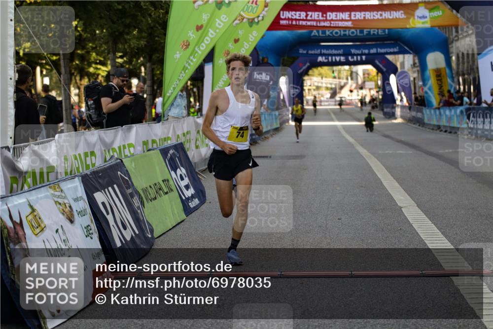 01.09.2024 - BARMER Alsterlauf Kathrin Stürmer Photography http://msf.ph/oto/6978035 01.09.2024 11:13:26 Ziel 53, 74, 77 meine-sportfotos.de