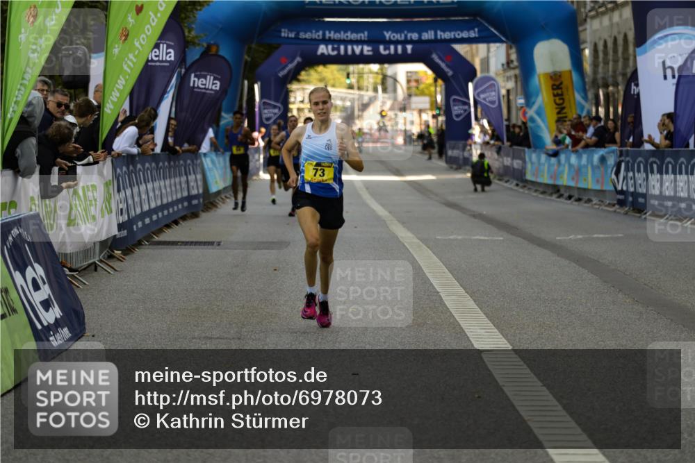 01.09.2024 - BARMER Alsterlauf Kathrin Stürmer Photography http://msf.ph/oto/6978073 01.09.2024 11:14:21 Ziel 62, 73 meine-sportfotos.de