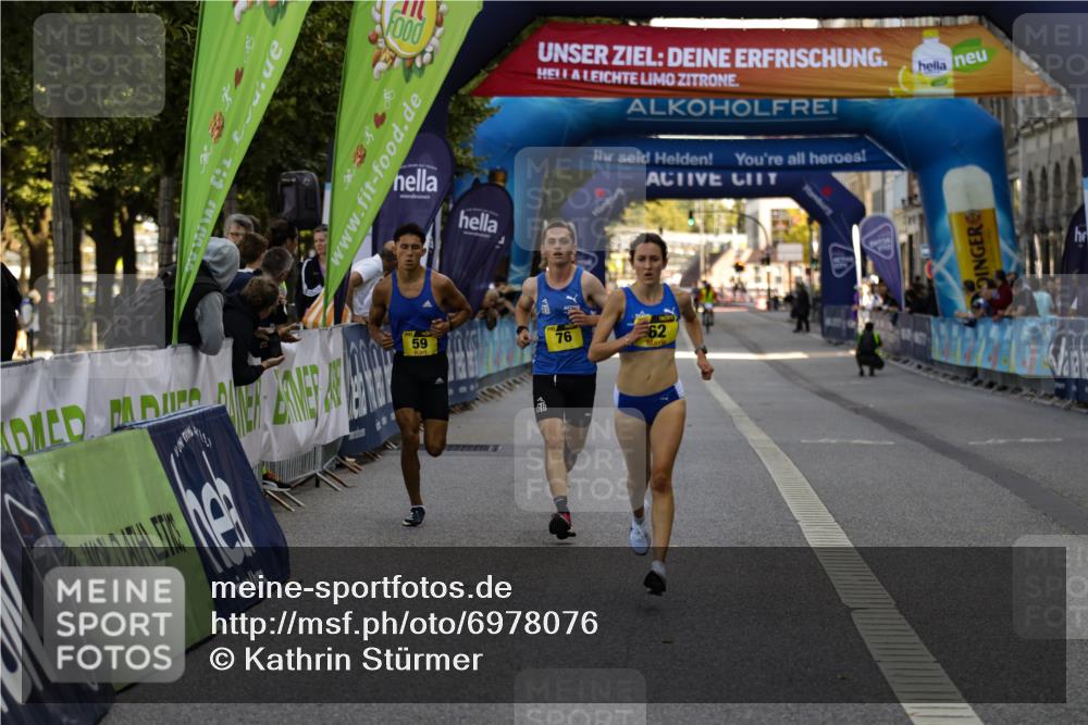 01.09.2024 - BARMER Alsterlauf Kathrin Stürmer Photography http://msf.ph/oto/6978076 01.09.2024 11:14:28 Ziel 54, 59, 61, 62, 73, 76 meine-sportfotos.de
