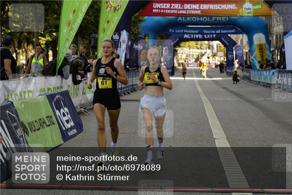 01.09.2024 - BARMER Alsterlauf Kathrin Stürmer Photography http://msf.ph/oto/6978089 01.09.2024 11:14:33 Ziel 54, 59, 61, 62, 76 meine-sportfotos.de