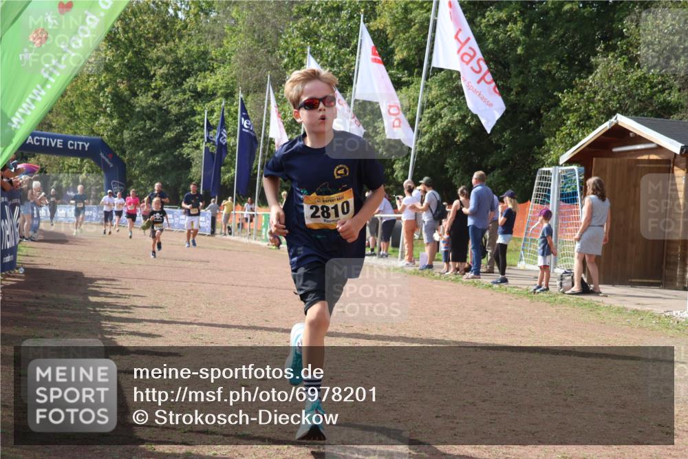 08.09.2024 - Airport Race Strokosch-Dieckow http://msf.ph/oto/6978201 08.09.2024 12:10:36 Ziel 394, 1360, 2560, 2616, 2747, 2748, 2749, 2783, 2810, 2902 meine-sportfotos.de