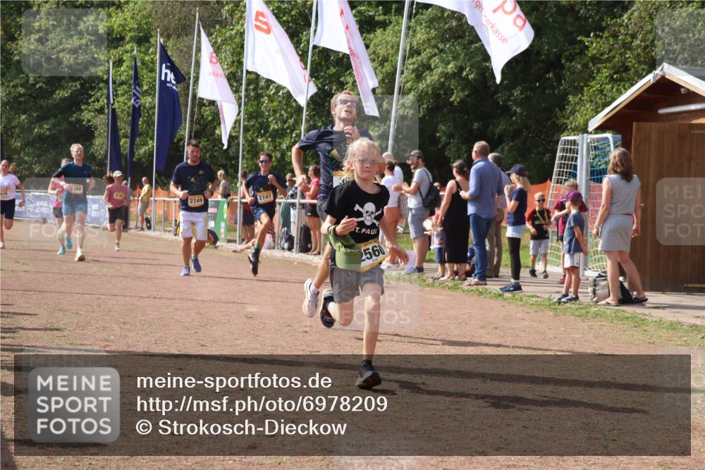 08.09.2024 - Airport Race Strokosch-Dieckow http://msf.ph/oto/6978209 08.09.2024 12:10:40 Ziel 394, 1360, 2560, 2616, 2747, 2748, 2749, 2852 meine-sportfotos.de