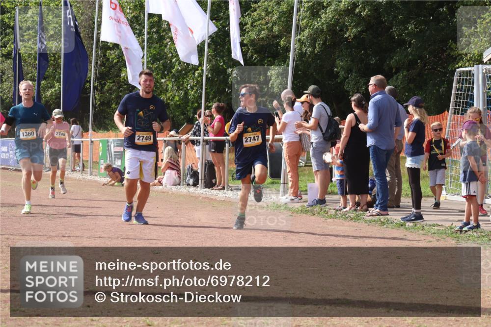 08.09.2024 - Airport Race Strokosch-Dieckow http://msf.ph/oto/6978212 08.09.2024 12:10:41 Ziel 394, 1360, 2560, 2616, 2747, 2748, 2749, 2852 meine-sportfotos.de