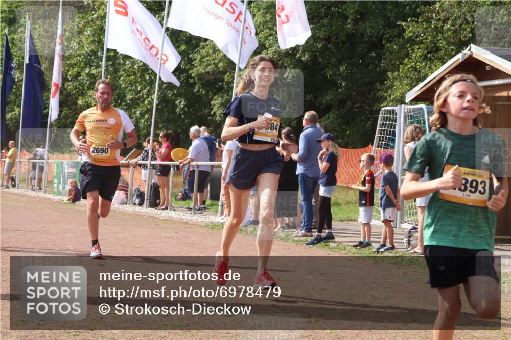 08.09.2024 - Airport Race Strokosch-Dieckow http://msf.ph/oto/6978479 08.09.2024 12:11:01 Ziel 1237, 2584, 2619, 2690, 2755, 2756, 2893 meine-sportfotos.de