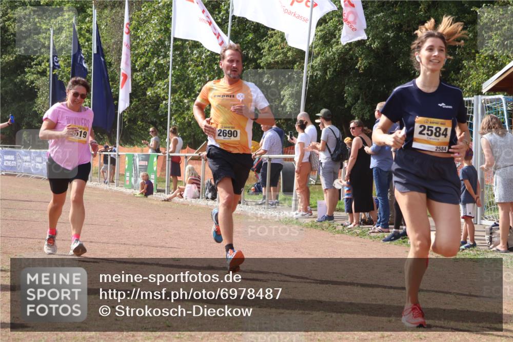 08.09.2024 - Airport Race Strokosch-Dieckow http://msf.ph/oto/6978487 08.09.2024 12:11:02 Ziel 1237, 2584, 2619, 2690, 2755, 2756, 2893 meine-sportfotos.de