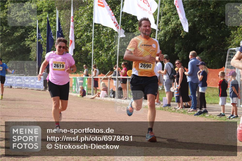 08.09.2024 - Airport Race Strokosch-Dieckow http://msf.ph/oto/6978491 08.09.2024 12:11:02 Ziel 1237, 2584, 2619, 2690, 2755, 2756, 2893 meine-sportfotos.de