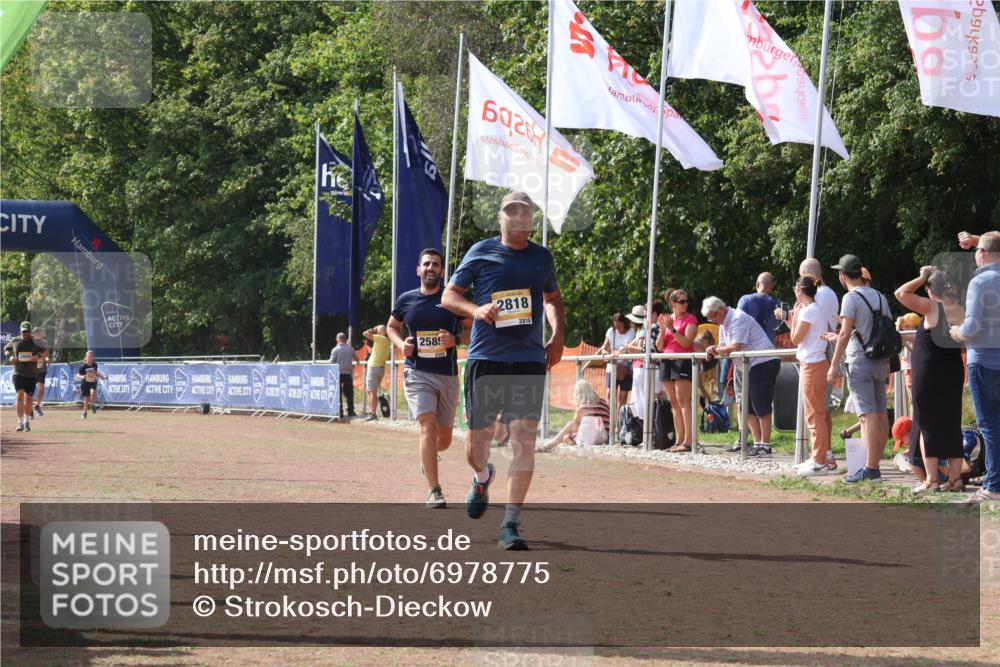 08.09.2024 - Airport Race Strokosch-Dieckow http://msf.ph/oto/6978775 08.09.2024 12:11:44 Ziel 2585, 2680, 2818 meine-sportfotos.de