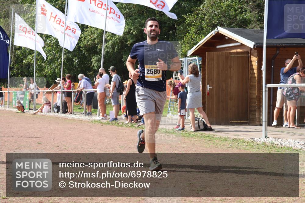 08.09.2024 - Airport Race Strokosch-Dieckow http://msf.ph/oto/6978825 08.09.2024 12:11:48 Ziel 2585, 2818 meine-sportfotos.de