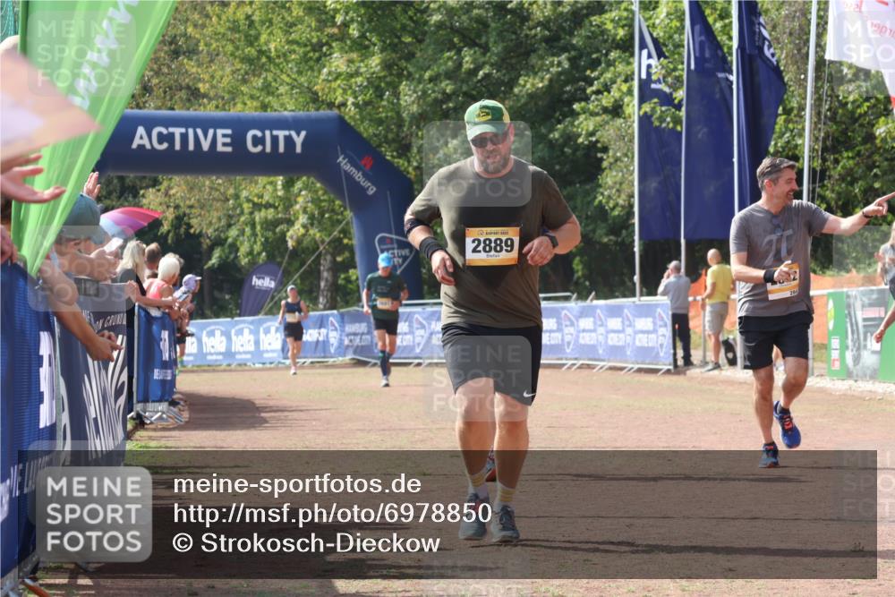 08.09.2024 - Airport Race Strokosch-Dieckow http://msf.ph/oto/6978850 08.09.2024 12:11:56 Ziel 2842, 2843, 2889, 3044 meine-sportfotos.de