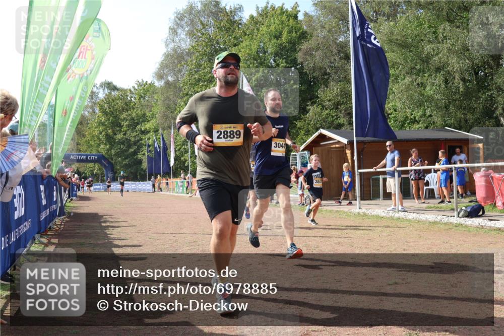 08.09.2024 - Airport Race Strokosch-Dieckow http://msf.ph/oto/6978885 08.09.2024 12:12:00 Ziel 2842, 2843, 2889, 3044 meine-sportfotos.de