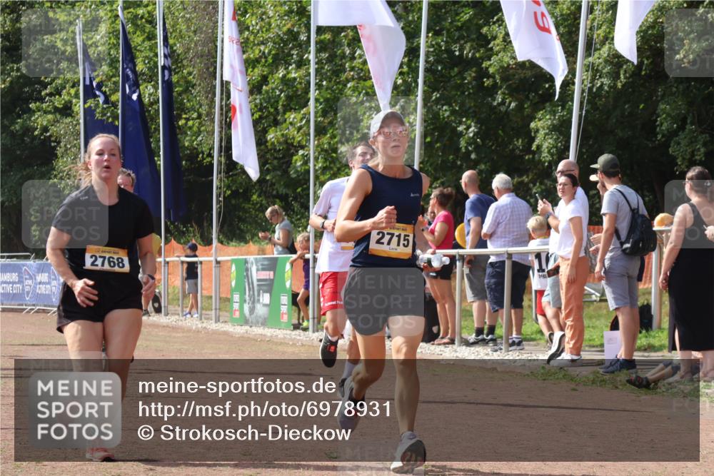 08.09.2024 - Airport Race Strokosch-Dieckow http://msf.ph/oto/6978931 08.09.2024 12:12:12 Ziel 1410, 2537, 2544, 2546, 2691, 2768, 2771 meine-sportfotos.de