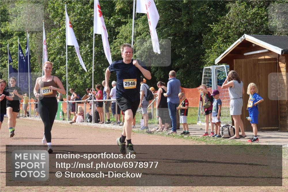 08.09.2024 - Airport Race Strokosch-Dieckow http://msf.ph/oto/6978977 08.09.2024 12:12:16 Ziel 1410, 2537, 2544, 2546, 2691, 2771, 3106 meine-sportfotos.de