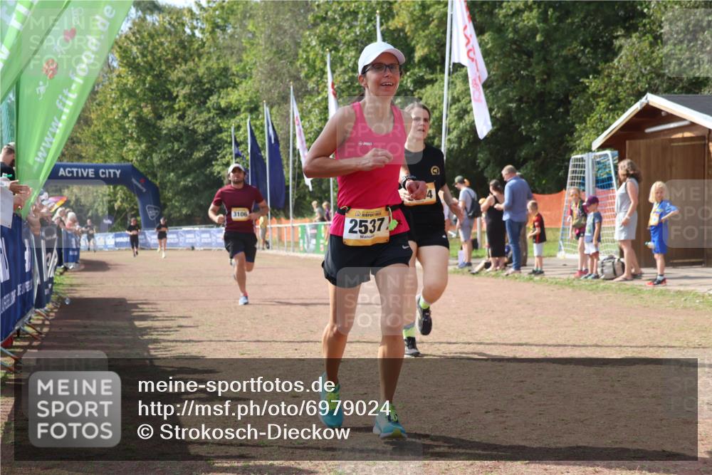 08.09.2024 - Airport Race Strokosch-Dieckow http://msf.ph/oto/6979024 08.09.2024 12:12:20 Ziel 2537, 2544, 2546, 2771, 2824, 3106 meine-sportfotos.de