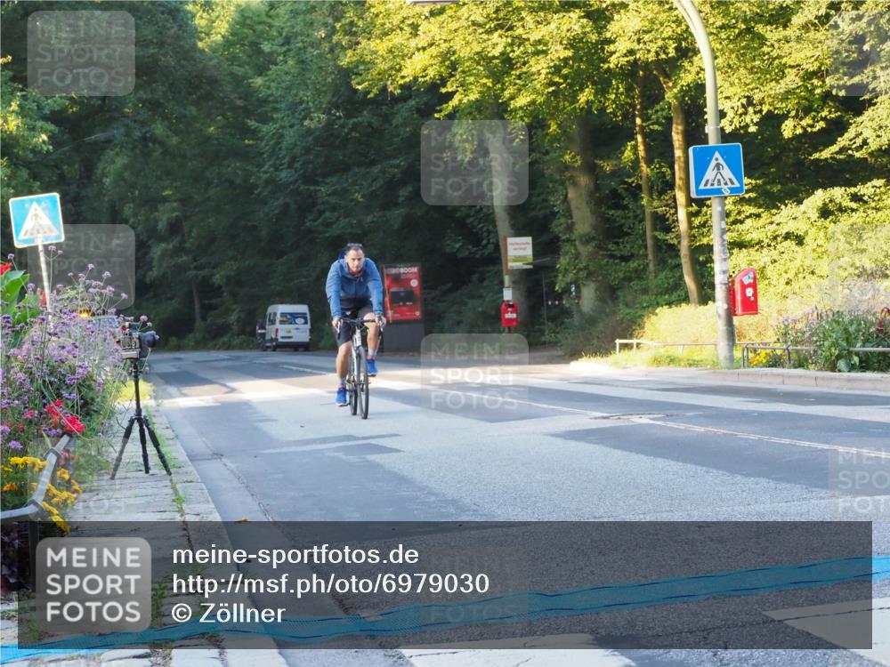 08.09.2024 - Stadtparktriathlon Zöllner http://msf.ph/oto/6979030 08.09.2024 08:00:51 Radfahren  meine-sportfotos.de