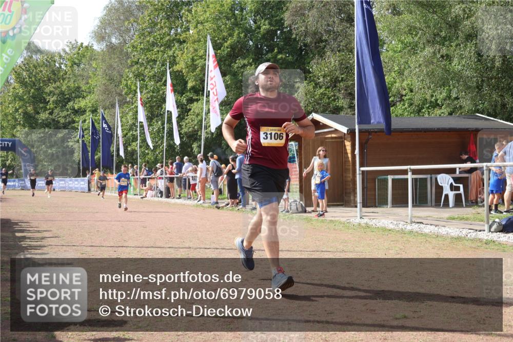 08.09.2024 - Airport Race Strokosch-Dieckow http://msf.ph/oto/6979058 08.09.2024 12:12:23 Ziel 2537, 2544, 2824, 3106 meine-sportfotos.de