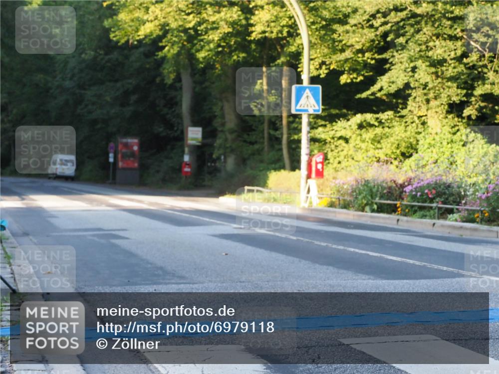 08.09.2024 - Stadtparktriathlon Zöllner http://msf.ph/oto/6979118 08.09.2024 08:15:45 Radfahren  meine-sportfotos.de