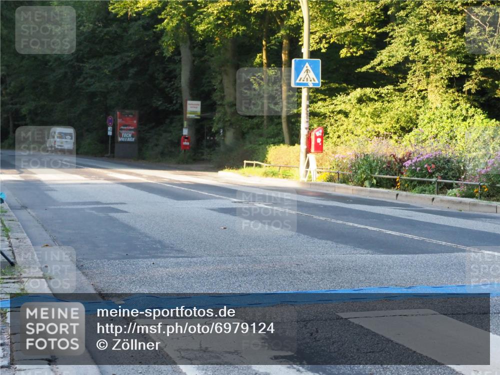 08.09.2024 - Stadtparktriathlon Zöllner http://msf.ph/oto/6979124 08.09.2024 08:15:47 Radfahren  meine-sportfotos.de