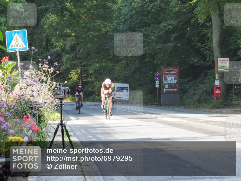 08.09.2024 - Stadtparktriathlon Zöllner http://msf.ph/oto/6979295 08.09.2024 08:50:30 Radfahren 19, 32, 86 meine-sportfotos.de