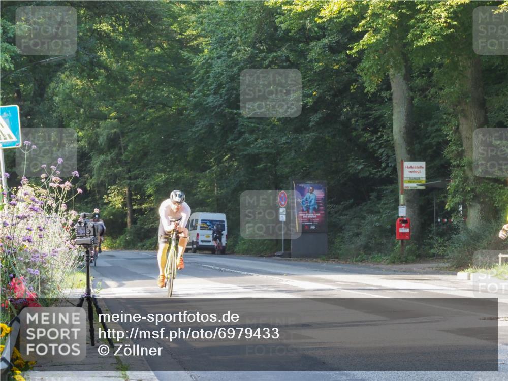 08.09.2024 - Stadtparktriathlon Zöllner http://msf.ph/oto/6979433 08.09.2024 08:52:05 Radfahren 3, 18, 23, 44, 66 meine-sportfotos.de