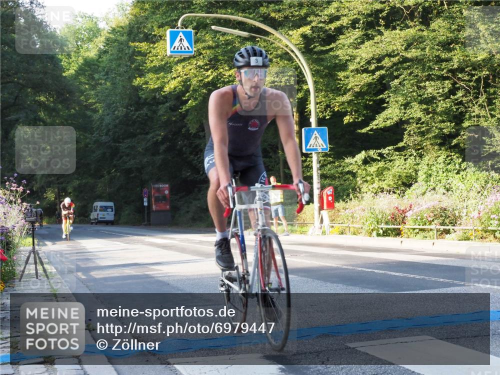 08.09.2024 - Stadtparktriathlon Zöllner http://msf.ph/oto/6979447 08.09.2024 08:52:11 Radfahren 3, 18, 23, 31, 54 meine-sportfotos.de