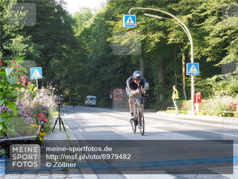 08.09.2024 - Stadtparktriathlon Zöllner http://msf.ph/oto/6979482 08.09.2024 08:52:26 Radfahren 15, 21, 27, 35, 37, 40, 63, 72, 76 meine-sportfotos.de