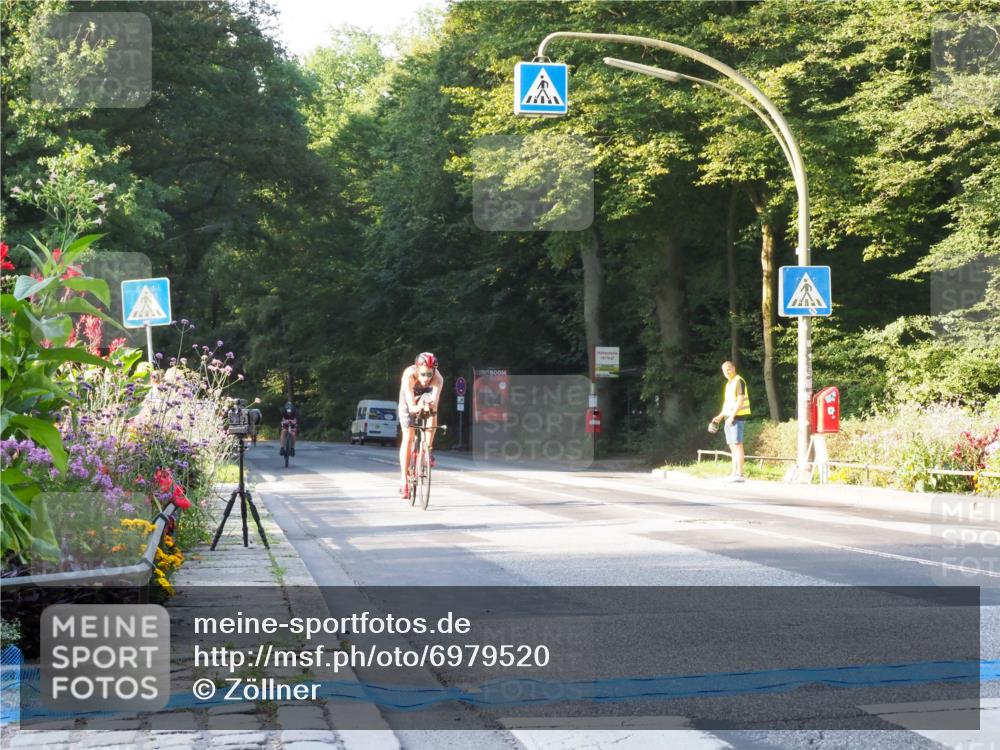 08.09.2024 - Stadtparktriathlon Zöllner http://msf.ph/oto/6979520 08.09.2024 08:52:37 Radfahren 15, 21, 27, 28, 37, 74, 85 meine-sportfotos.de