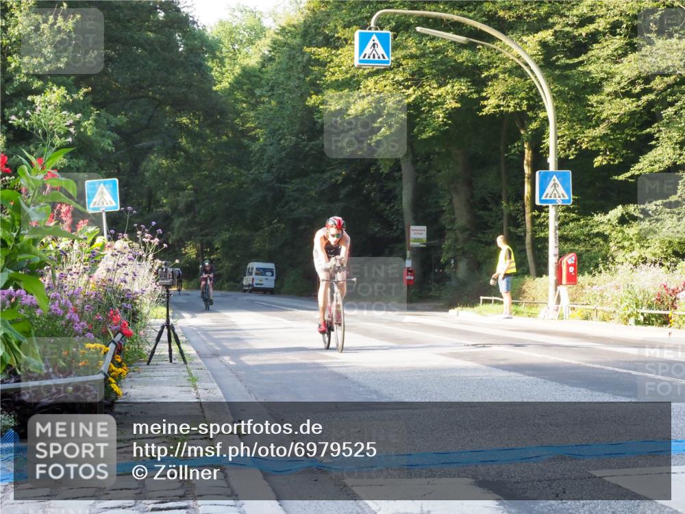 08.09.2024 - Stadtparktriathlon Zöllner http://msf.ph/oto/6979525 08.09.2024 08:52:37 Radfahren 15, 21, 27, 28, 37, 74, 85 meine-sportfotos.de