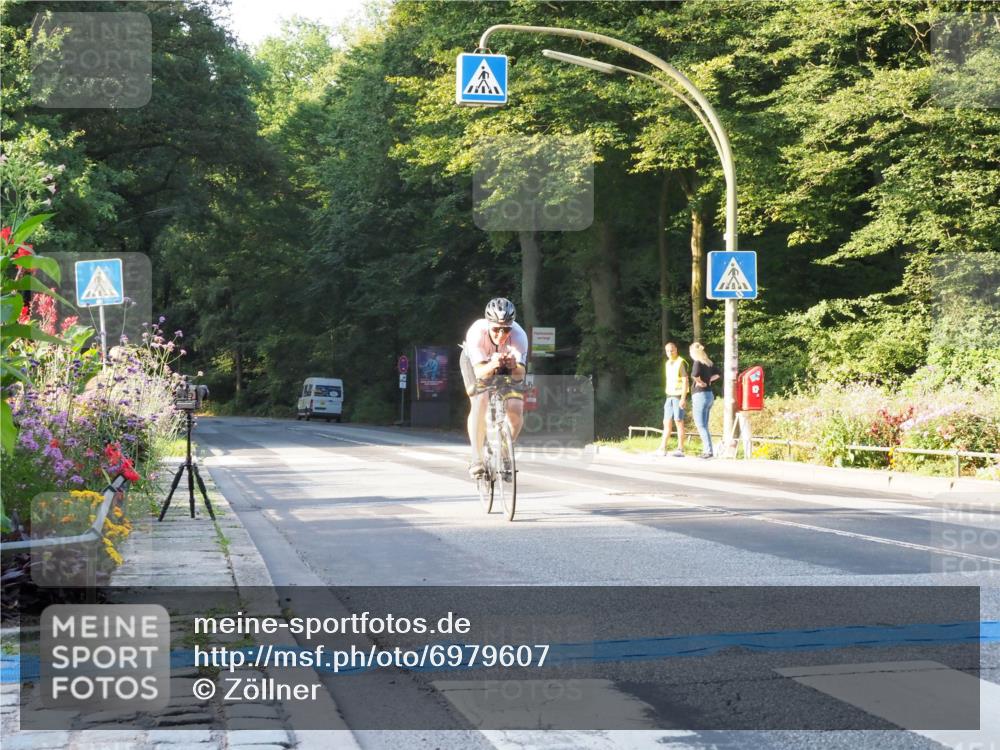 08.09.2024 - Stadtparktriathlon Zöllner http://msf.ph/oto/6979607 08.09.2024 08:53:30 Radfahren 60, 67 meine-sportfotos.de