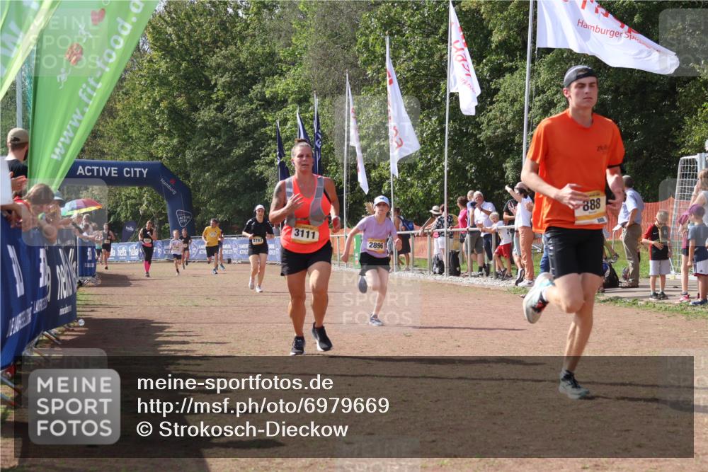 08.09.2024 - Airport Race Strokosch-Dieckow http://msf.ph/oto/6979669 08.09.2024 12:13:27 Ziel 888, 2766, 2769, 2770, 2793, 2847, 2896, 3111, 3125 meine-sportfotos.de