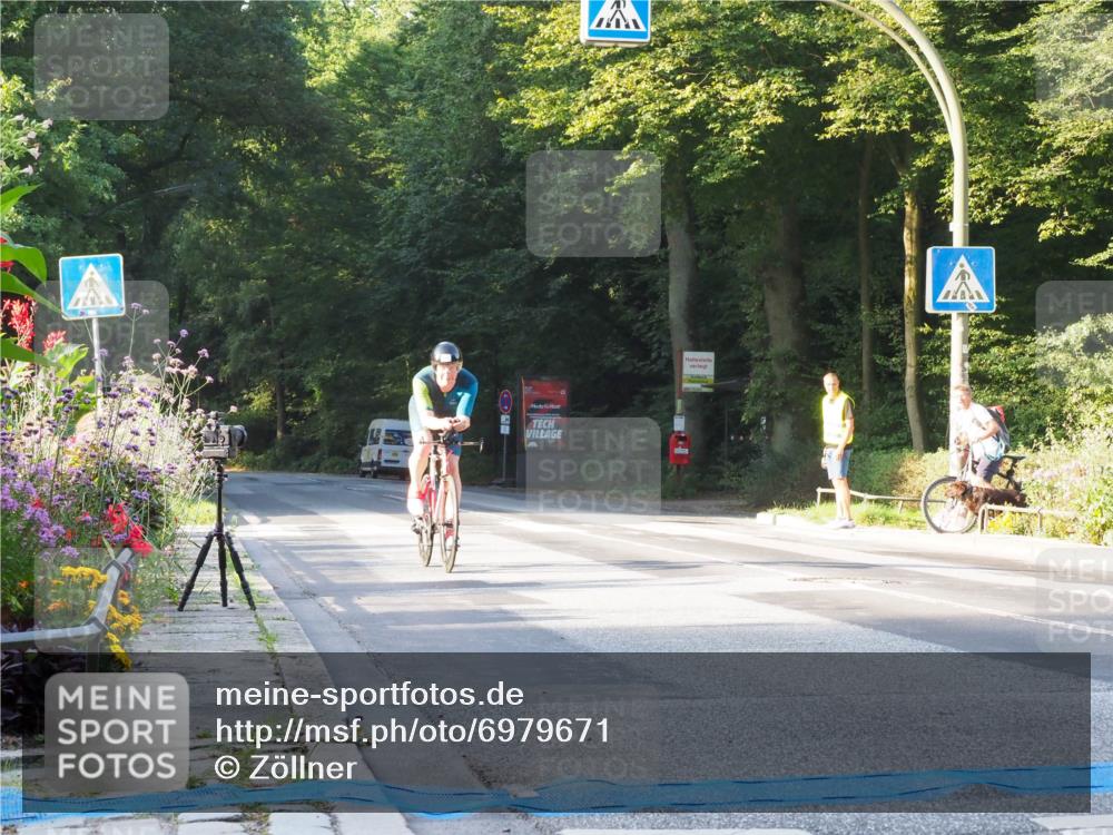 08.09.2024 - Stadtparktriathlon Zöllner http://msf.ph/oto/6979671 08.09.2024 08:54:41 Radfahren 65 meine-sportfotos.de