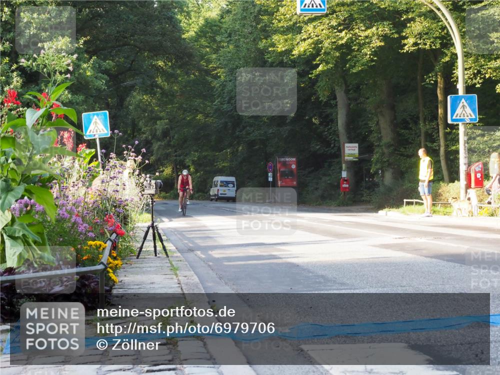 08.09.2024 - Stadtparktriathlon Zöllner http://msf.ph/oto/6979706 08.09.2024 08:55:53 Radfahren 2 meine-sportfotos.de