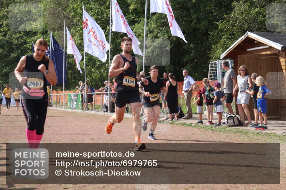 08.09.2024 - Airport Race Strokosch-Dieckow http://msf.ph/oto/6979765 08.09.2024 12:13:38 Ziel 2667, 2693, 2787, 3069, 3154 meine-sportfotos.de