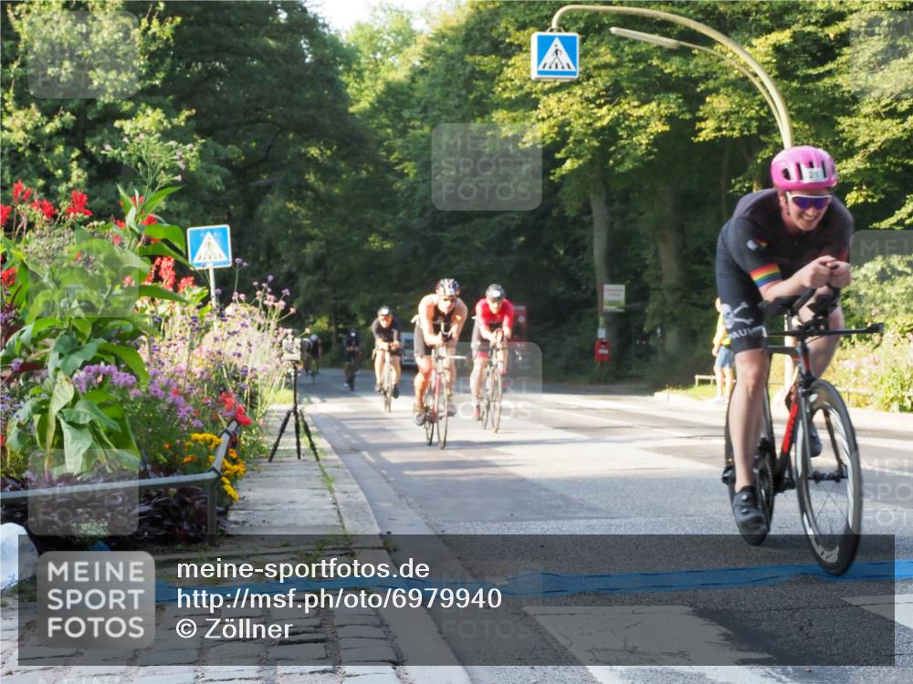 08.09.2024 - Stadtparktriathlon Zöllner http://msf.ph/oto/6979940 08.09.2024 08:58:14 Radfahren 15, 21, 23, 31, 35, 37, 40, 55, 63, 72 meine-sportfotos.de