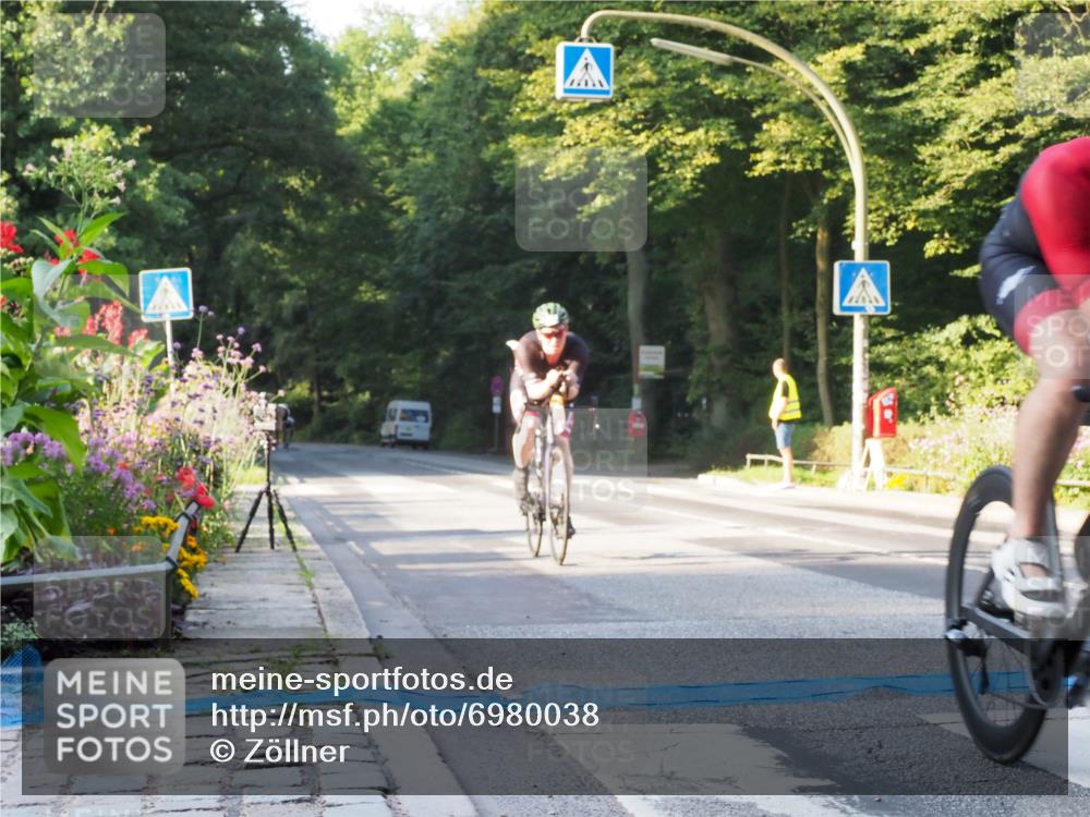 08.09.2024 - Stadtparktriathlon Zöllner http://msf.ph/oto/6980038 08.09.2024 08:58:45 Radfahren 41, 57, 74, 85 meine-sportfotos.de