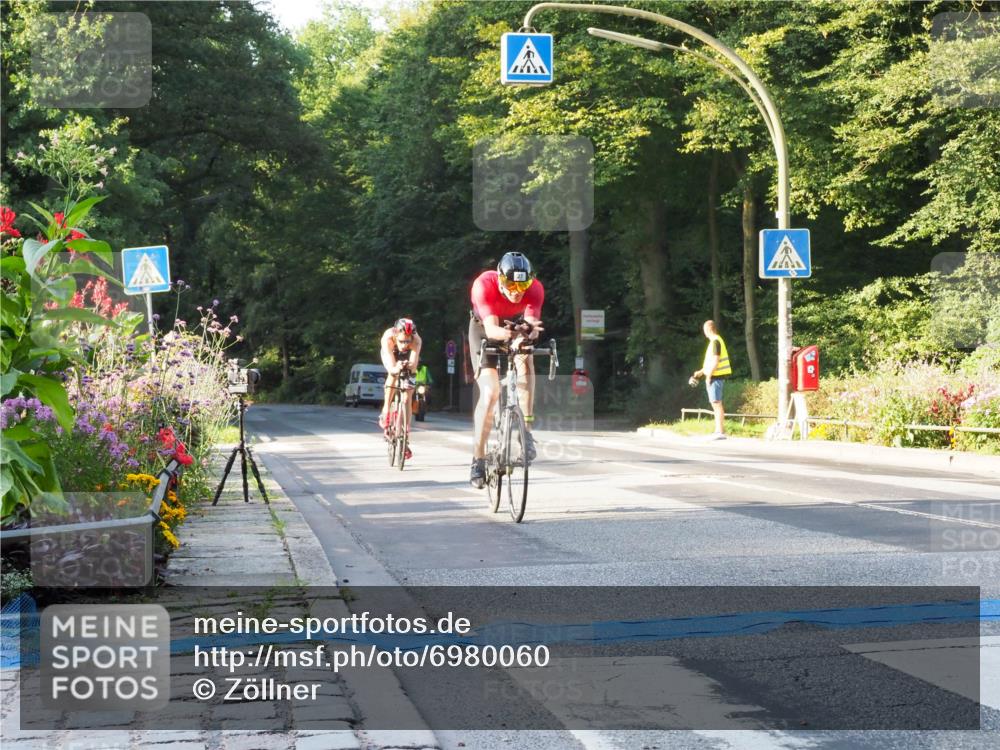08.09.2024 - Stadtparktriathlon Zöllner http://msf.ph/oto/6980060 08.09.2024 08:58:55 Radfahren 27, 28, 57, 74 meine-sportfotos.de
