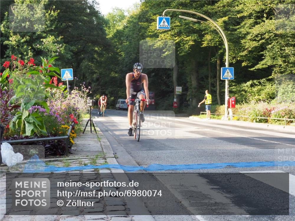 08.09.2024 - Stadtparktriathlon Zöllner http://msf.ph/oto/6980074 08.09.2024 08:59:06 Radfahren 3, 8, 10 meine-sportfotos.de