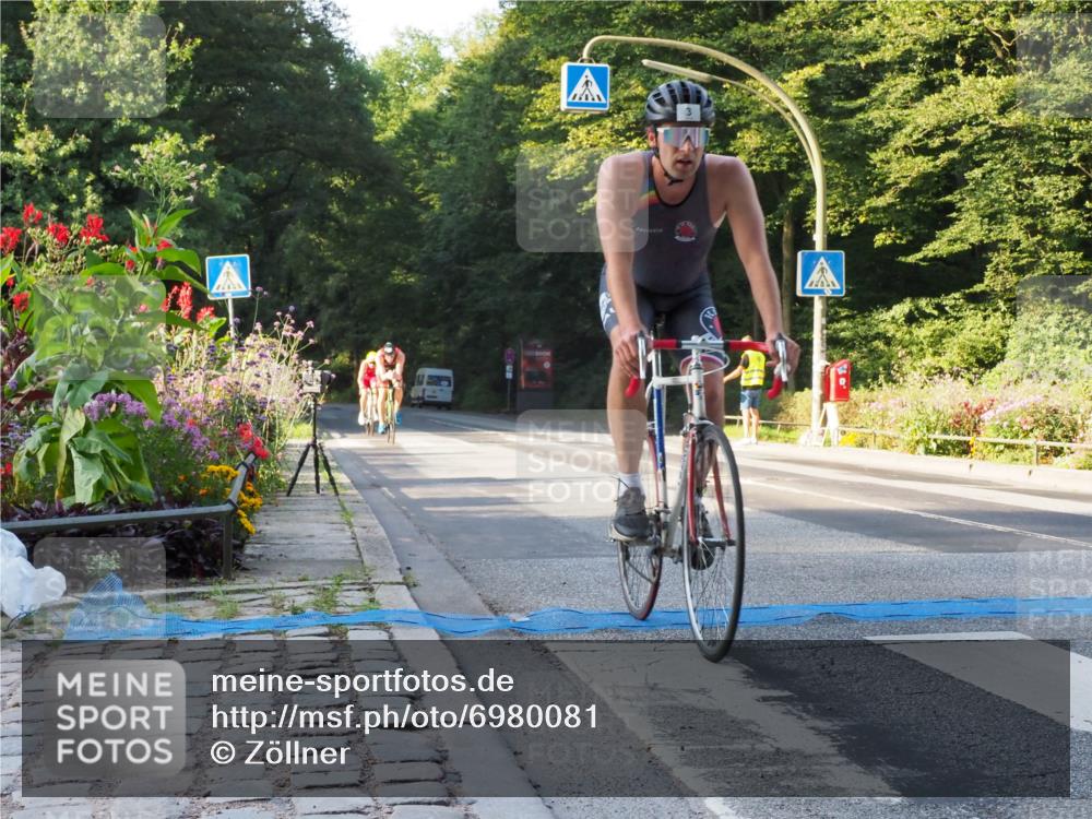08.09.2024 - Stadtparktriathlon Zöllner http://msf.ph/oto/6980081 08.09.2024 08:59:06 Radfahren 3, 8, 10 meine-sportfotos.de