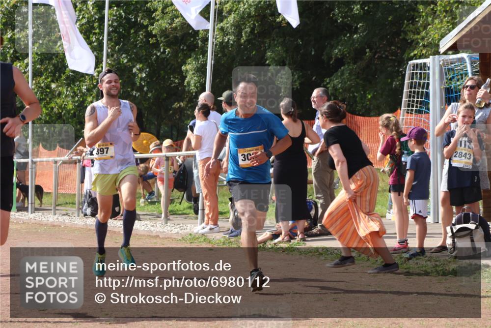 08.09.2024 - Airport Race Strokosch-Dieckow http://msf.ph/oto/6980112 08.09.2024 12:14:26 Ziel 397, 615, 809, 1116, 2605, 3037 meine-sportfotos.de