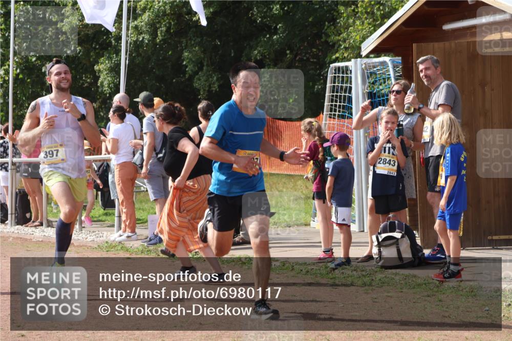 08.09.2024 - Airport Race Strokosch-Dieckow http://msf.ph/oto/6980117 08.09.2024 12:14:26 Ziel 397, 615, 809, 1116, 2605, 3037 meine-sportfotos.de