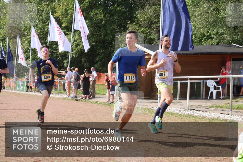 08.09.2024 - Airport Race Strokosch-Dieckow http://msf.ph/oto/6980144 08.09.2024 12:14:28 Ziel 397, 615, 809, 1116, 2605, 3037 meine-sportfotos.de