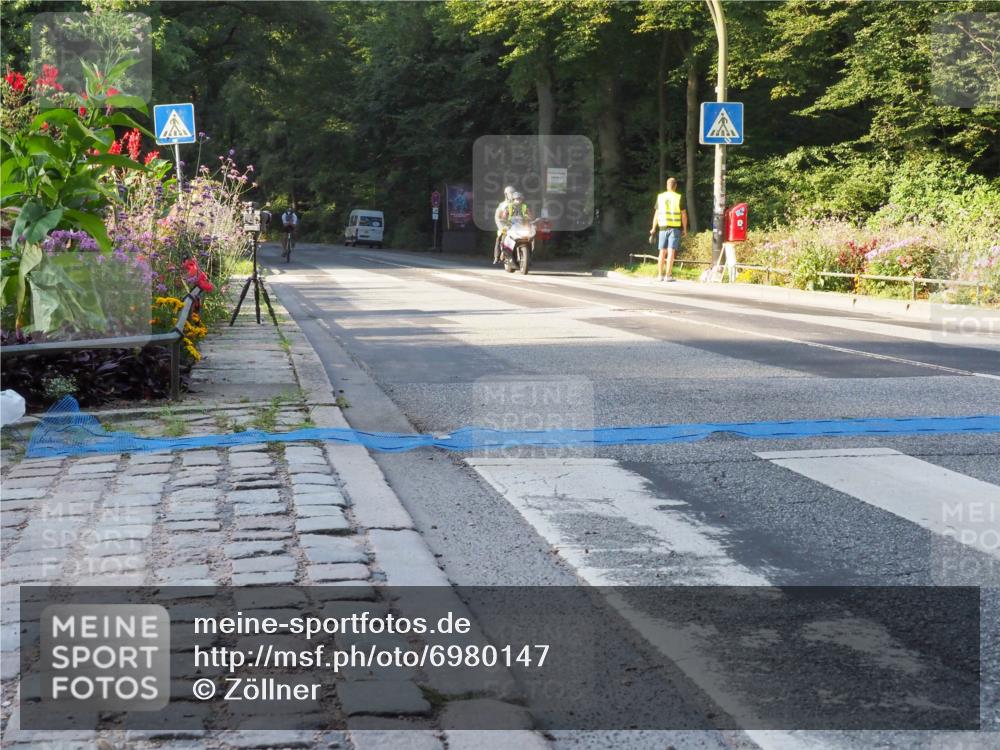 08.09.2024 - Stadtparktriathlon Zöllner http://msf.ph/oto/6980147 08.09.2024 08:59:32 Radfahren 60, 69, 87 meine-sportfotos.de