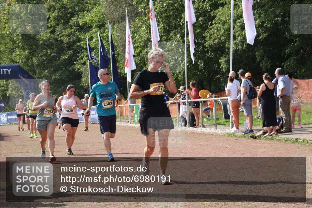 08.09.2024 - Airport Race Strokosch-Dieckow http://msf.ph/oto/6980191 08.09.2024 12:14:36 Ziel 926, 2563, 2673, 2777, 2829 meine-sportfotos.de