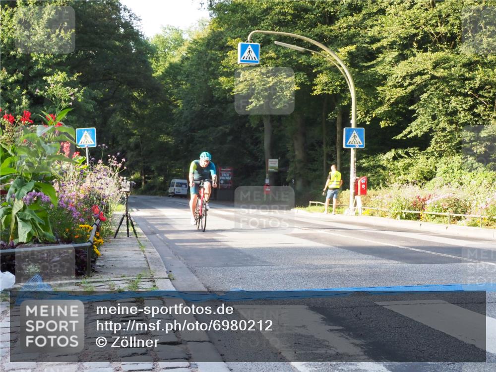 08.09.2024 - Stadtparktriathlon Zöllner http://msf.ph/oto/6980212 08.09.2024 09:00:40 Radfahren 11, 67 meine-sportfotos.de