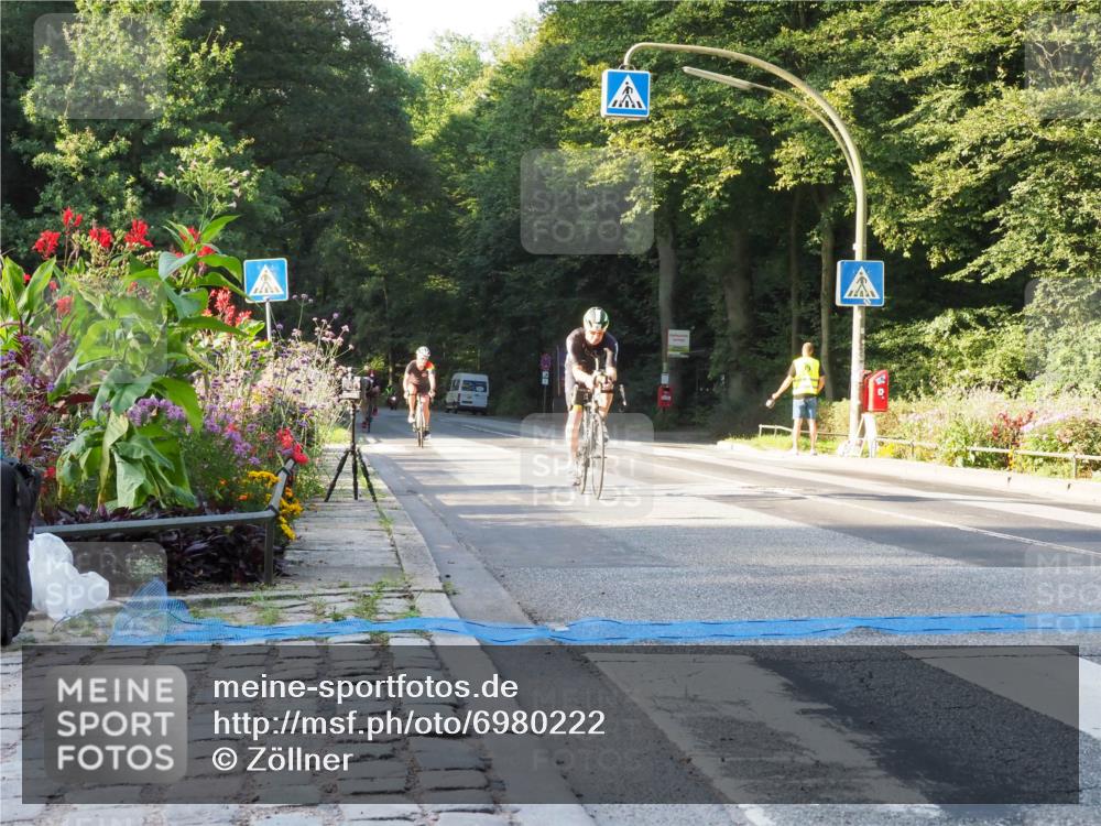 08.09.2024 - Stadtparktriathlon Zöllner http://msf.ph/oto/6980222 08.09.2024 09:00:56 Radfahren 6, 14, 17 meine-sportfotos.de