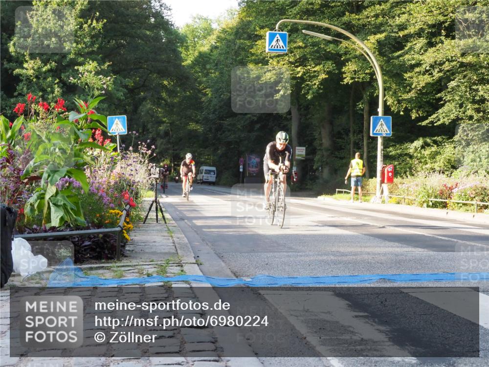 08.09.2024 - Stadtparktriathlon Zöllner http://msf.ph/oto/6980224 08.09.2024 09:00:56 Radfahren 6, 14, 17 meine-sportfotos.de