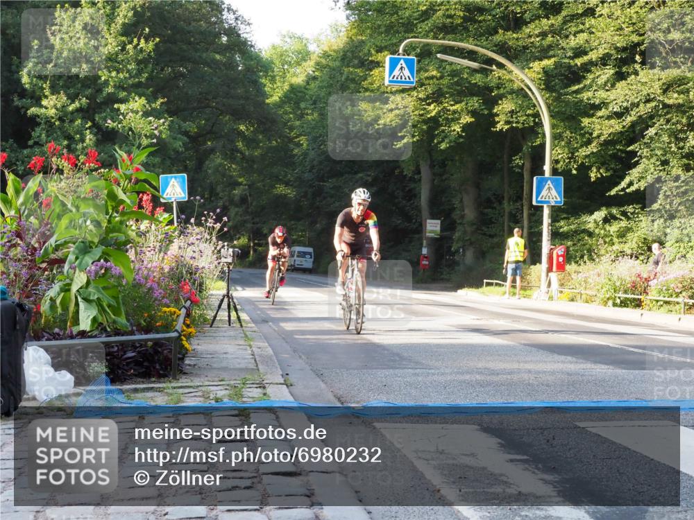 08.09.2024 - Stadtparktriathlon Zöllner http://msf.ph/oto/6980232 08.09.2024 09:00:57 Radfahren 6, 14, 17, 64 meine-sportfotos.de