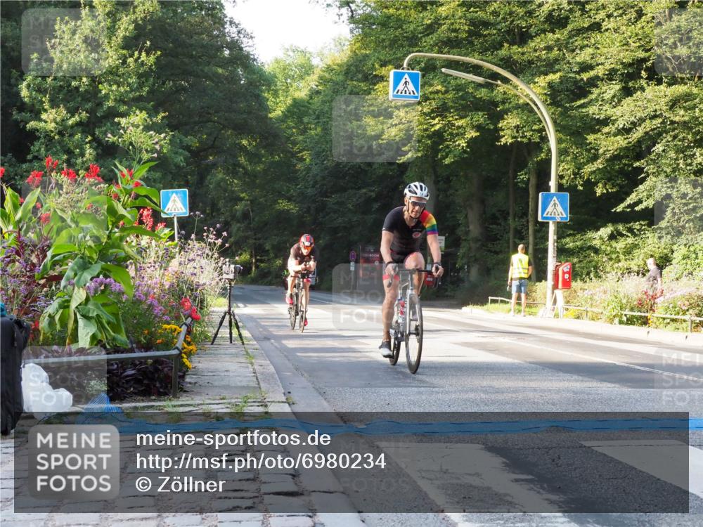 08.09.2024 - Stadtparktriathlon Zöllner http://msf.ph/oto/6980234 08.09.2024 09:00:58 Radfahren 6, 14, 17, 64 meine-sportfotos.de